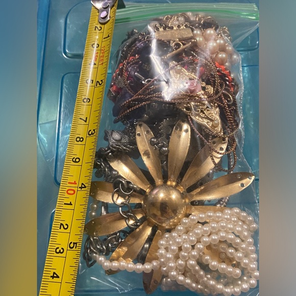 Costume Jewelry Parts Lot #9379 - Picture 3 of 4